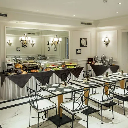 デラ コンチリアツィオーネ 4*