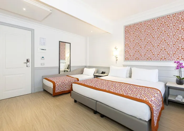 Della Conciliazione 4* Rome